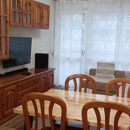Апартаменти Apartamento A 30 Metros De La Playa Сан-Вісенте-де-ла-Баркера Екстер'єр фото